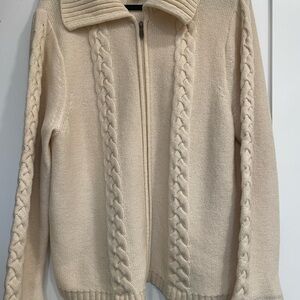 Vintage Pendleton Beige Cable Knit Sweater 100% Lambs Wool